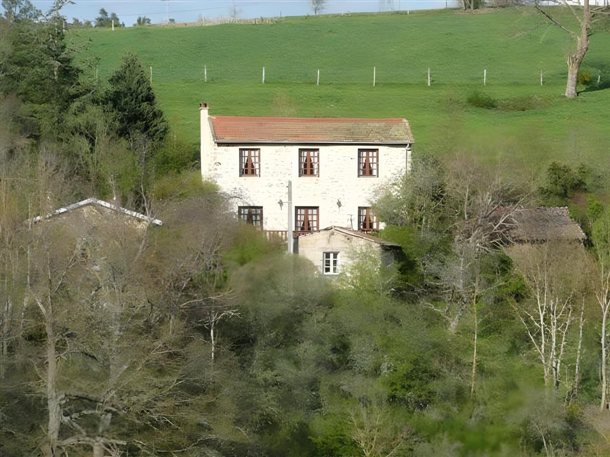 Gite La Grange De L'Effraie Vila Beauzac Exterior foto