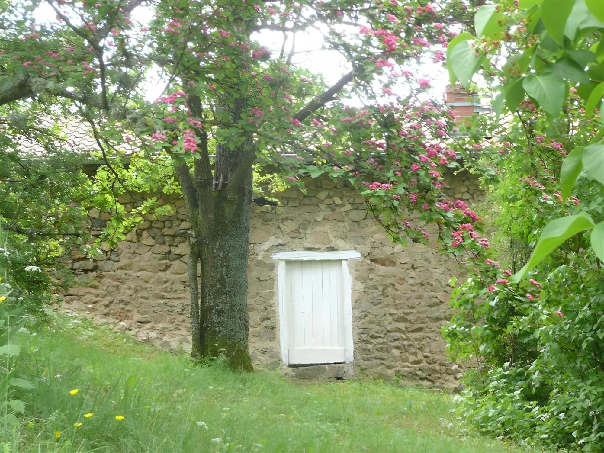 Gite La Grange De L'Effraie Vila Beauzac Exterior foto